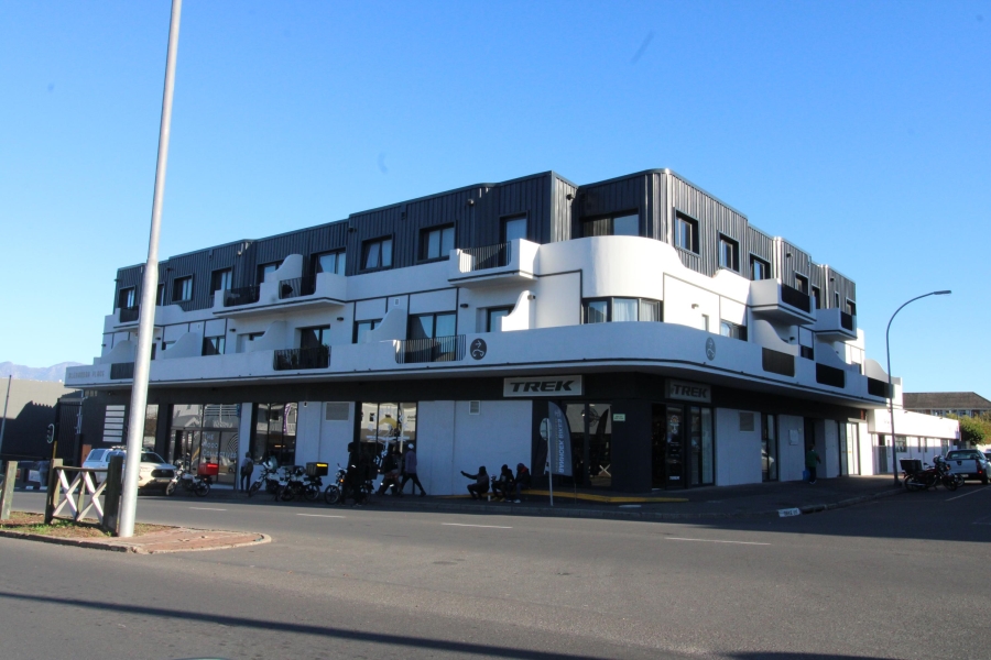 To Let 1 Bedroom Property for Rent in Somerset West Western Cape